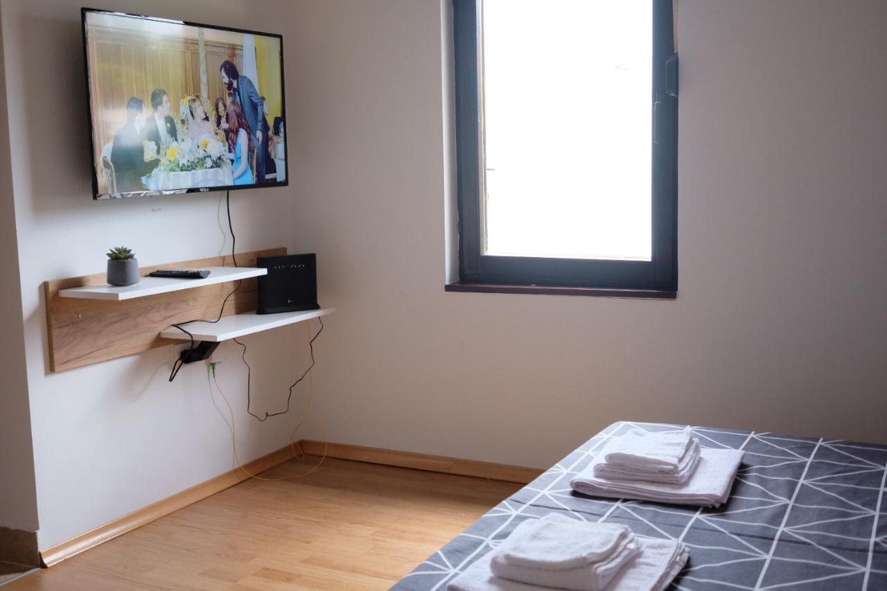Teo Apartment Podgorica Bagian luar foto
